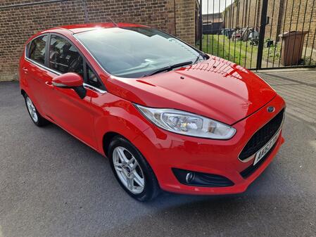 FORD FIESTA 1.0 T EcoBoost Zetec 